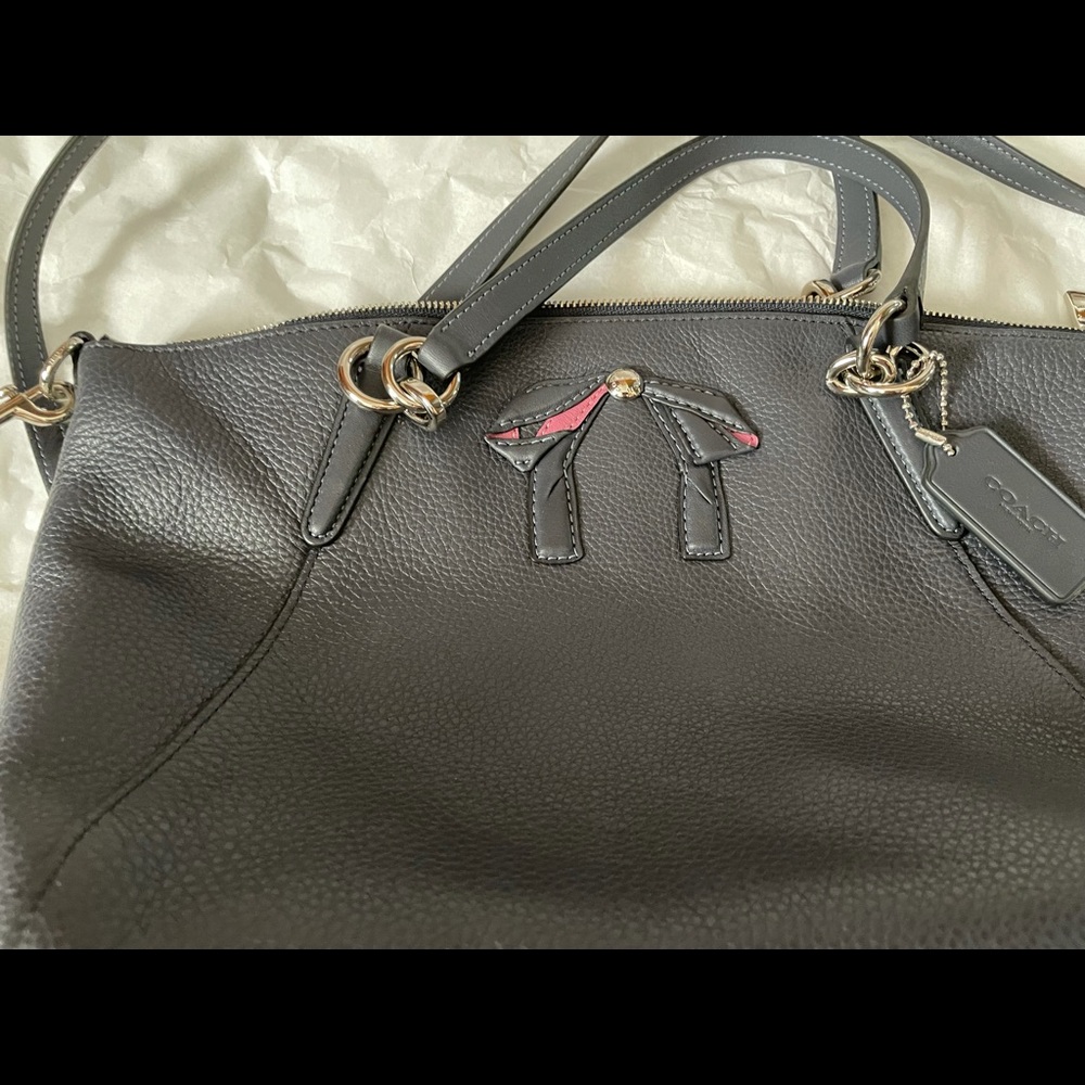 Coach Navy shoulder bag